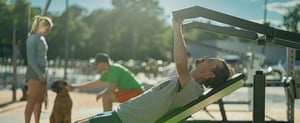 OG31 Lutande bänkpress Omnigym