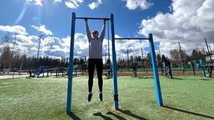 OGCU2 Chin up bar