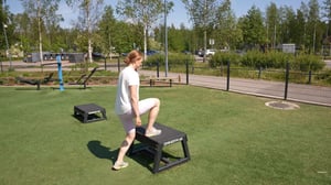 OGPB plyobox in an outdoor gym from Omnigym