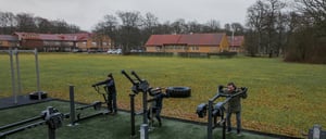 flygbild över ett utegym vid Friskis och svettis