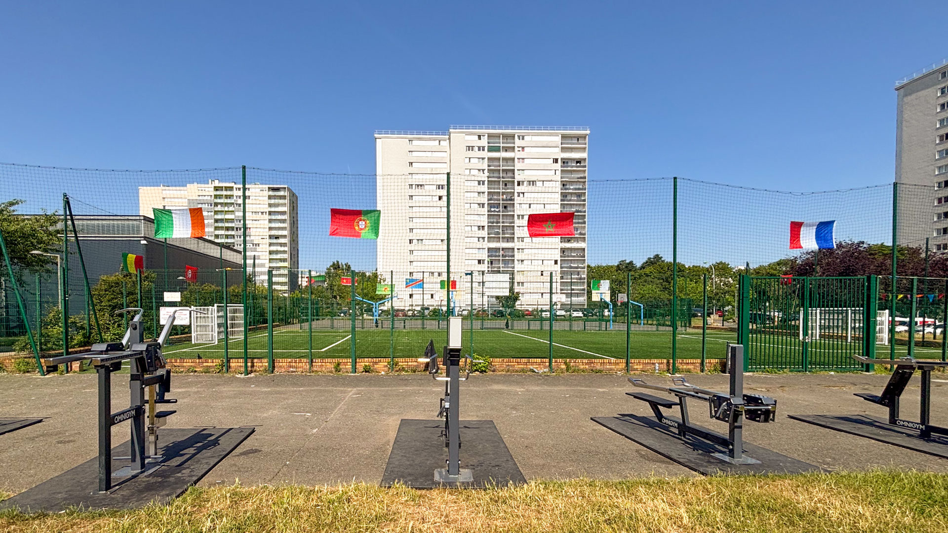 Omnigym Salle de Sport un City Stade Ris Orangis Grand Paris France